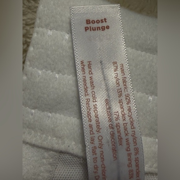 Cacique Lace Overlay Boost Plunge Bra - Picture 8 of 8